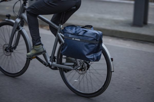 Vaude cyklistická taška Mineo Commuter Briefcase 17, unisex, black